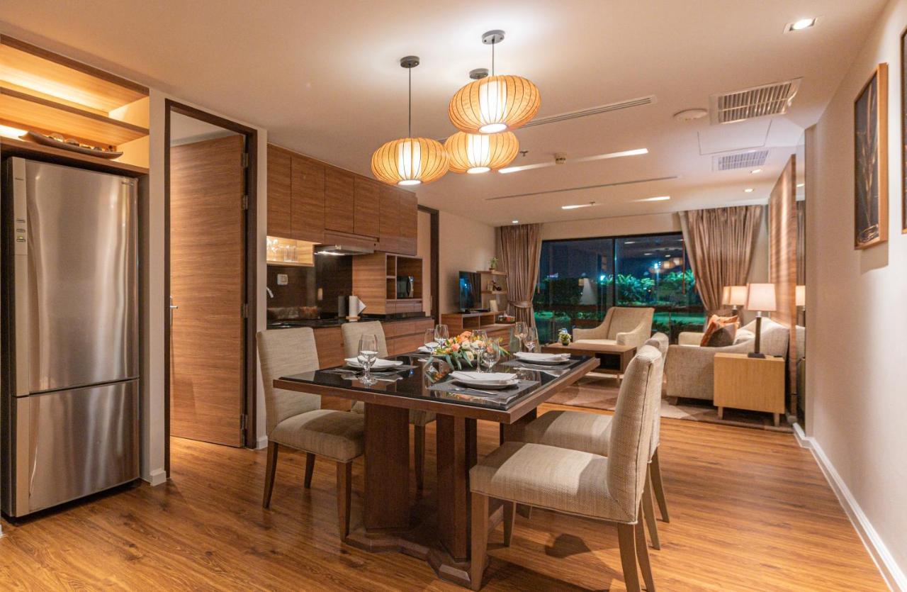 Summit Windmill Golf Suite Hotel At Suvarnabhumi Bangkok Exteriér fotografie A dining room