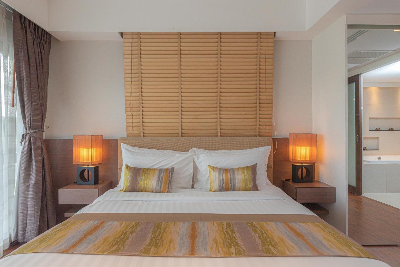 Summit Windmill Golf Suite Hotel At Suvarnabhumi Bangkok Exteriér fotografie A bedroom at the hotel
